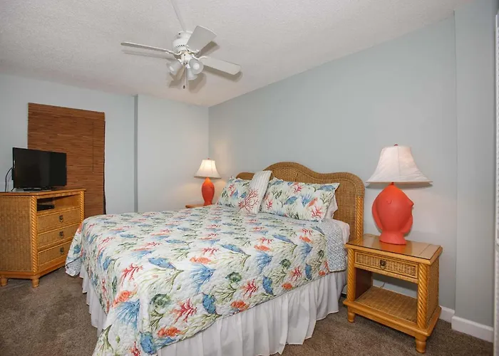Clearwater 1c By Albvr - Beautiful Beachfront Views! Great Location! Holiday home Gulf Shores